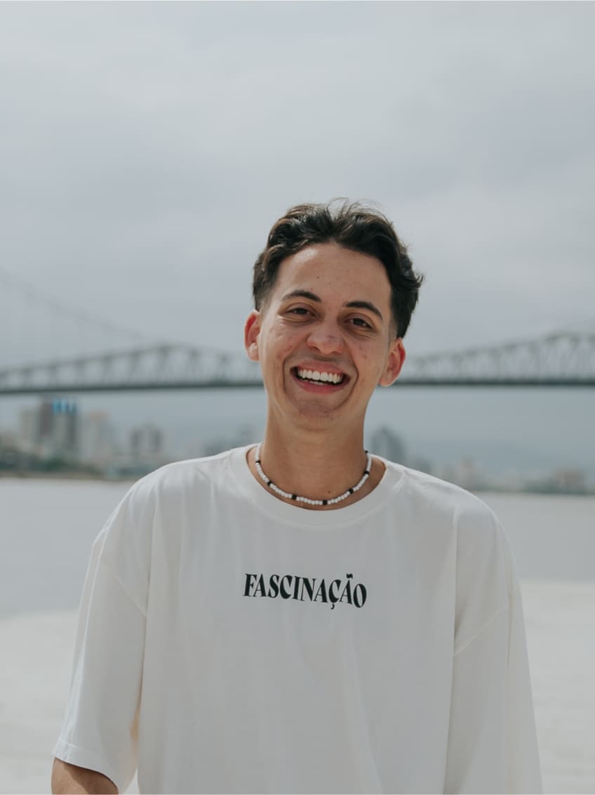 Você está visualizando atualmente Gustavo José Oliveira