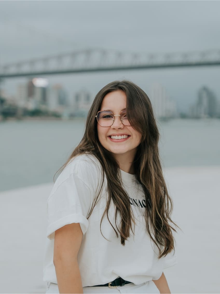 Você está visualizando atualmente Maria Eduarda Braga Claus