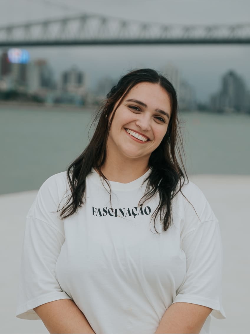 Você está visualizando atualmente Paola Rebeca Romão